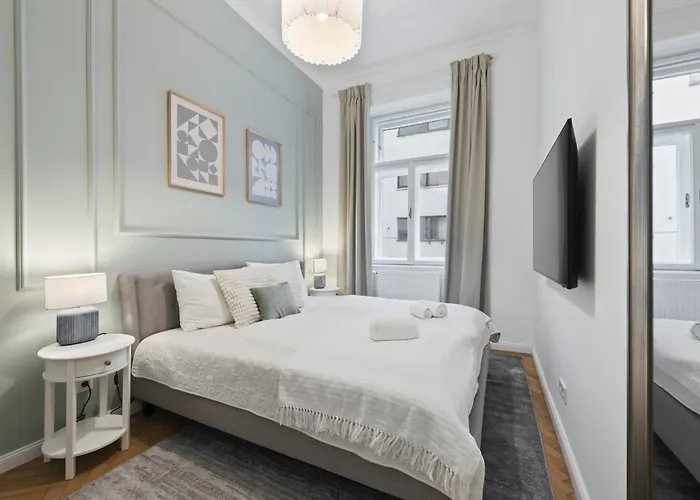 Bel Etage