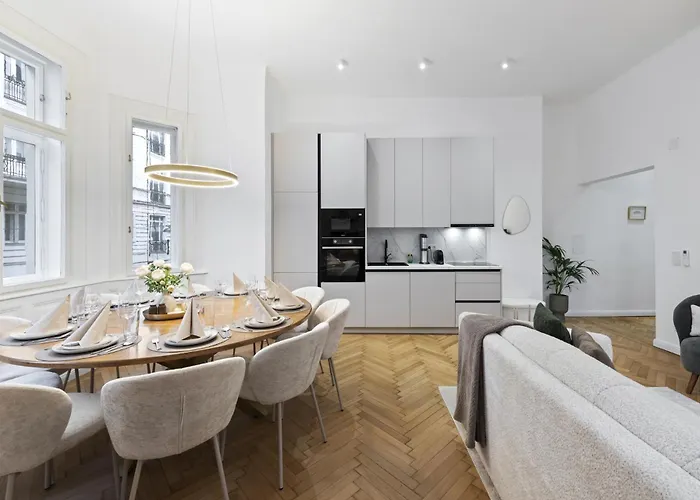 Bel Etage * Bécs